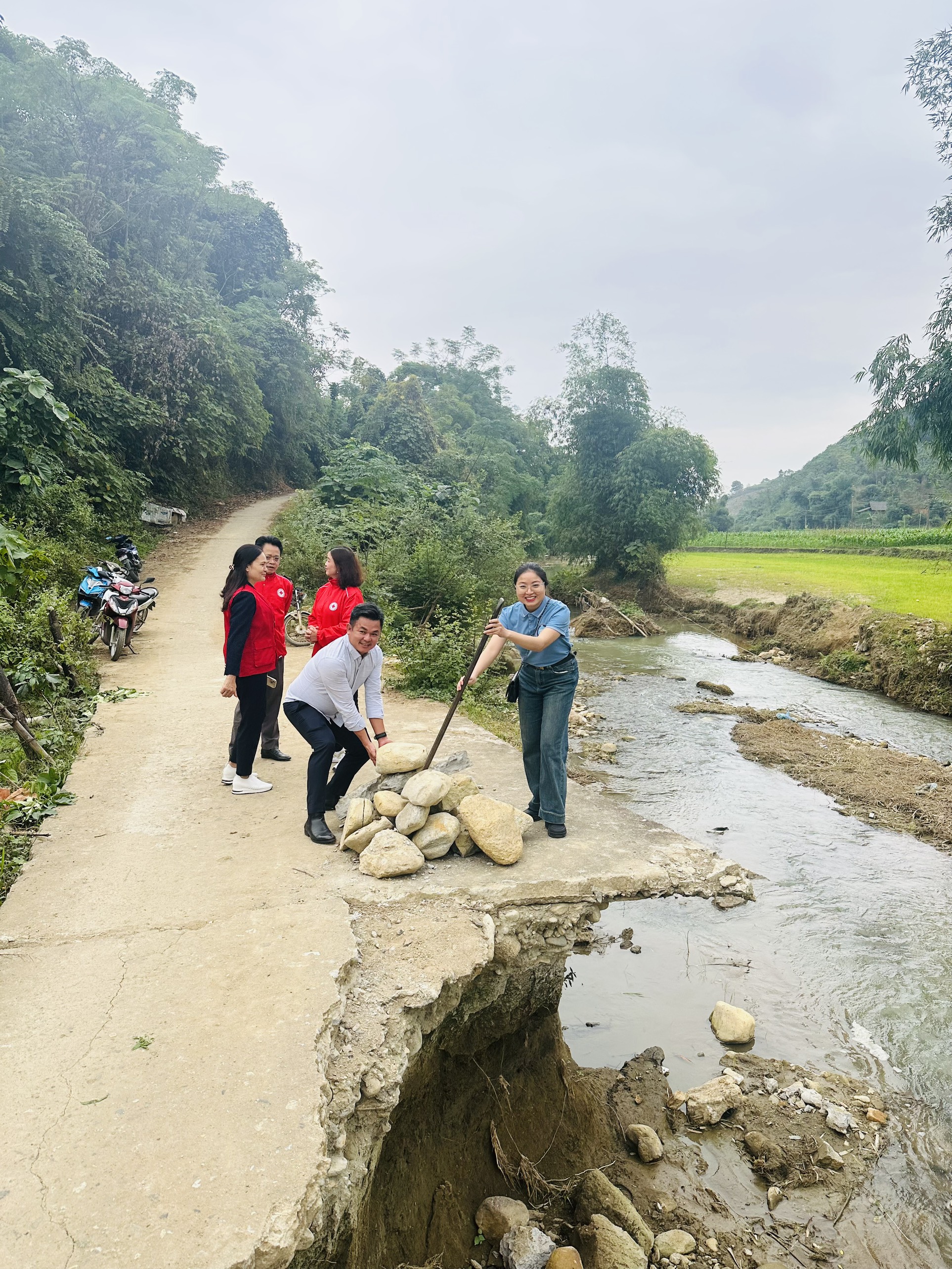 CÔNG TY TNHH TUÂN HOA VIỆT